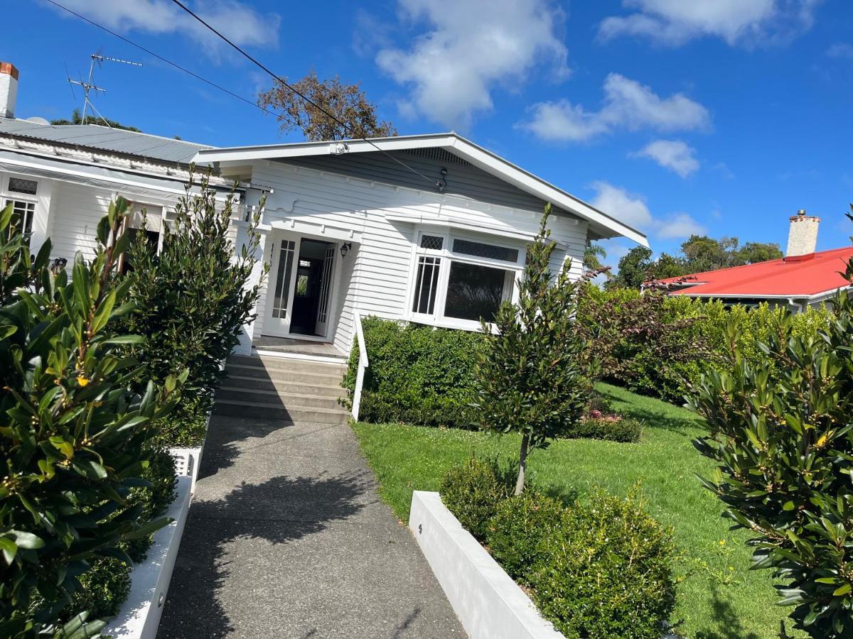 Bayswater Homestay Auckland Exterior photo